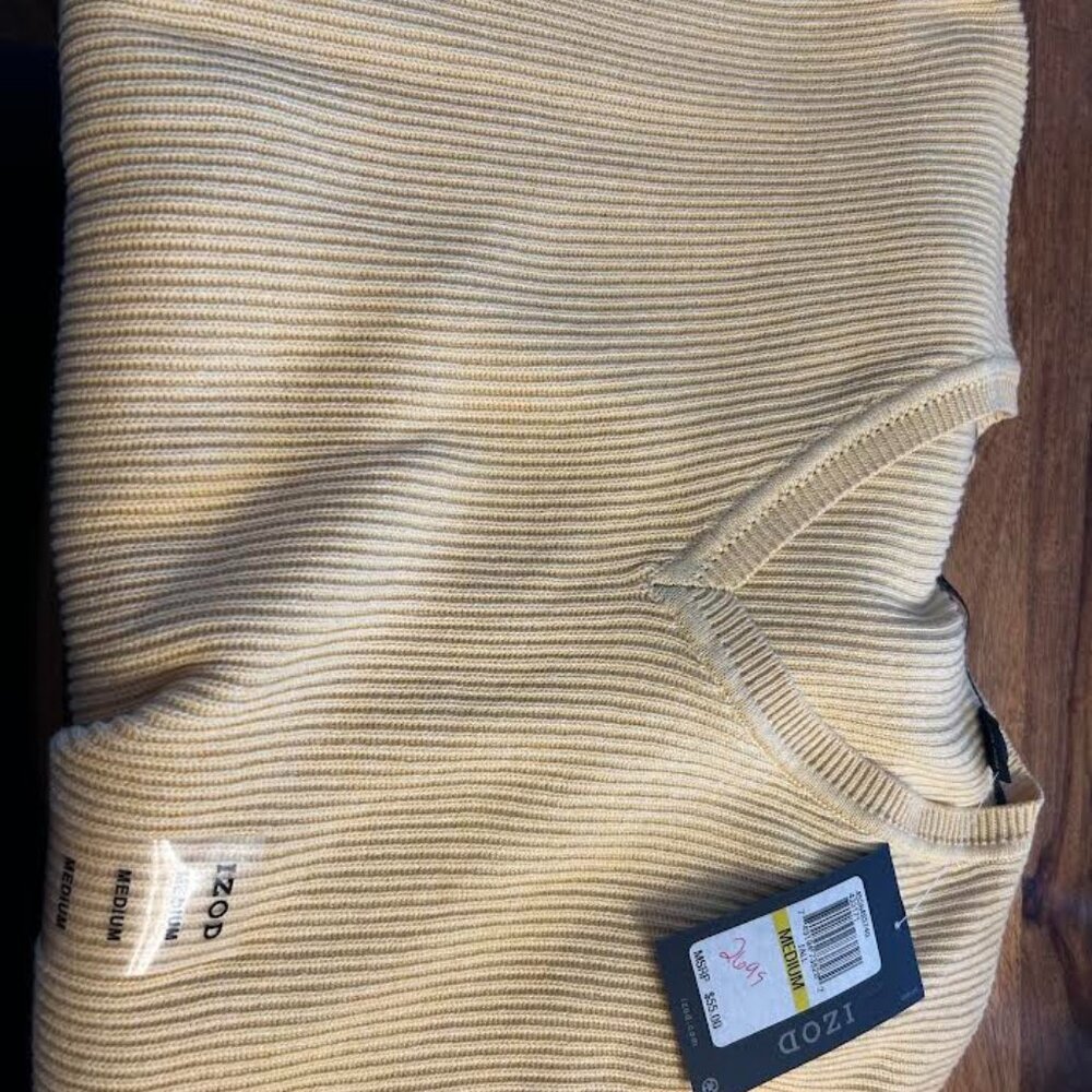 Yellow v neck vest; Izod brand; size medium